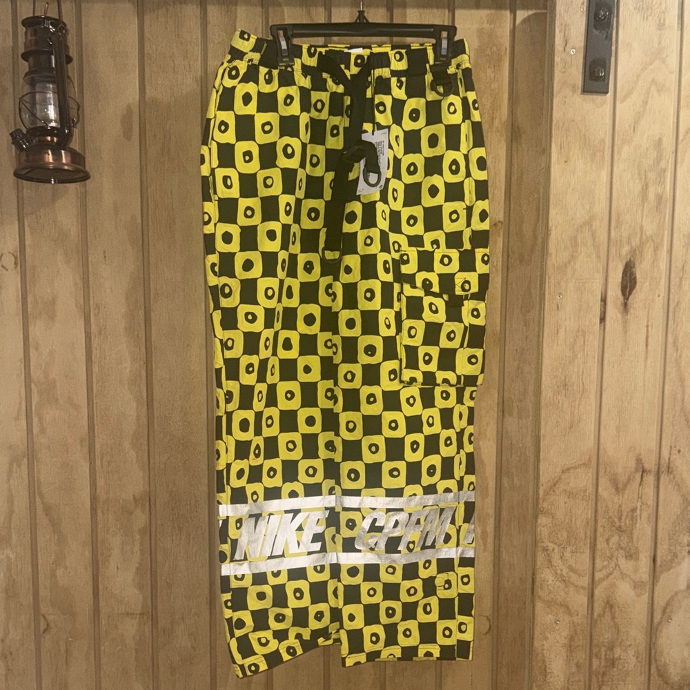 Nike Yellow and Black Patterned Pants